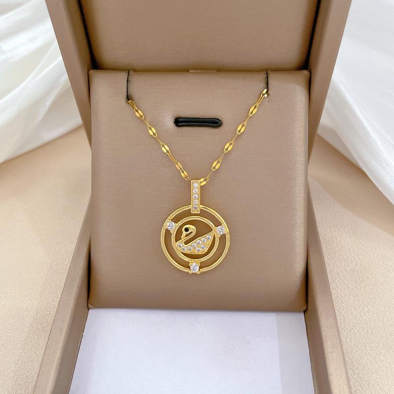 Light Luxury Full Diamond Micro-Inlaid Design Temperament Smart Shining Necklace Women, Simple Pendant