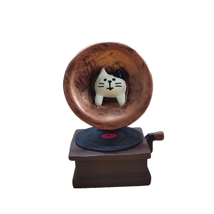 Japanese ZAKKA Gramophone Cat Retro Record Player Miniature Resin Ornament