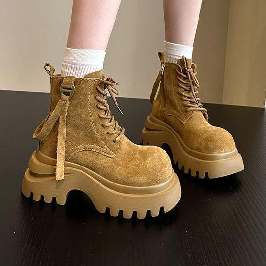British style platform Martin boots women's autumn 2025 new retro small man height increase big head locomotive short boots