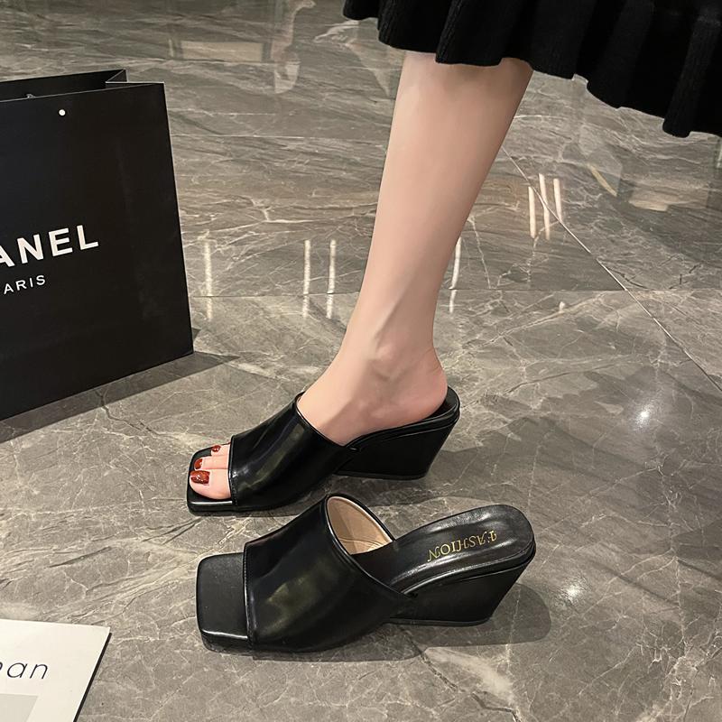 2024 Summer Silver Open Toe Women Slippers Fashion Elegant Slides Shoes Ladies New Arrival Outdoor Dress Wedges Heel Sandalias