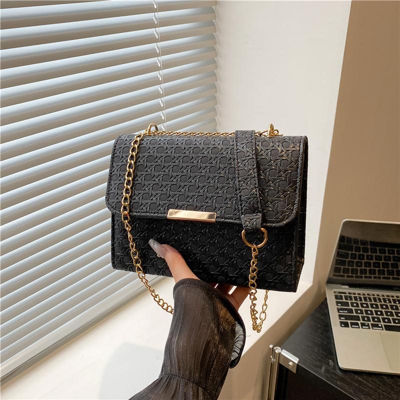 Autumn Temperament Simple Solid Color Handbag Texture Shoulder Messenger Bag Small Square Bag Leisure Bag