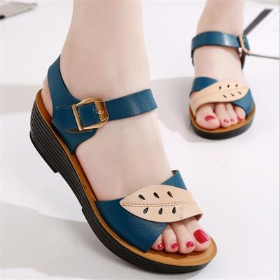 2026 New Summer Women Sandals Casual Women Flat Shoes Genuine Leather Wedges Sandals Soft Sole Cozy Mother Shoes