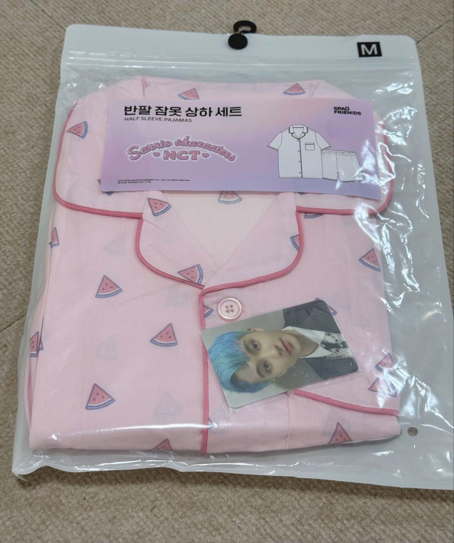 

[Б/У] Пижама NCT x Sanrio корейская версия Марк с торговой карточкой