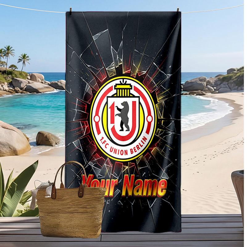 Serviette de plage personnalisée imprimée FC Union Berlin Logo de football Soutien Nom personnalisé Texte Serviette absorbante Pour le sport le voyage Cadeau spécial