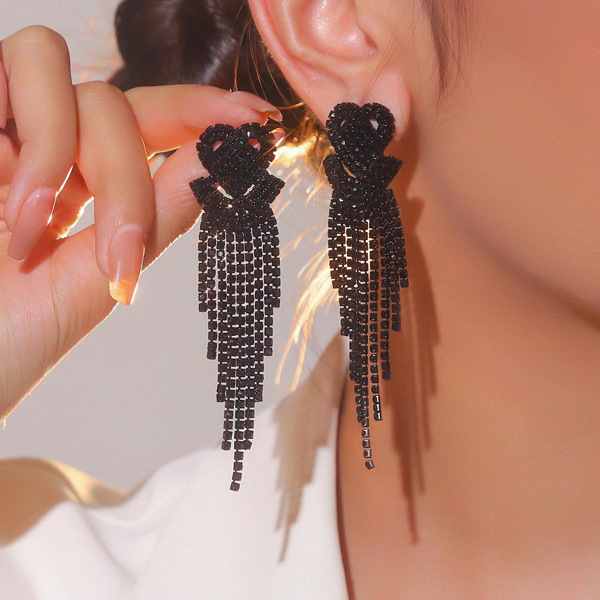 Длинные серьги-гвоздики с бриллиантами для женщин, высококачественные красные серьги-гвоздики.