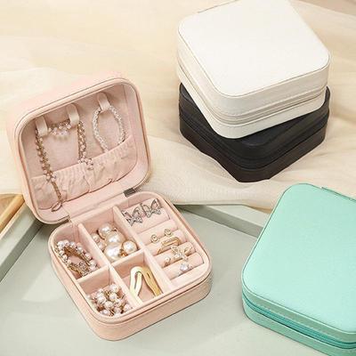 Tragbare Reise-Schmuckschatulle, Schmuck-Organizer, Display-Schmucketui, Leder-Ohrring-Ring-Halsketten-Aufbewahrungsbox