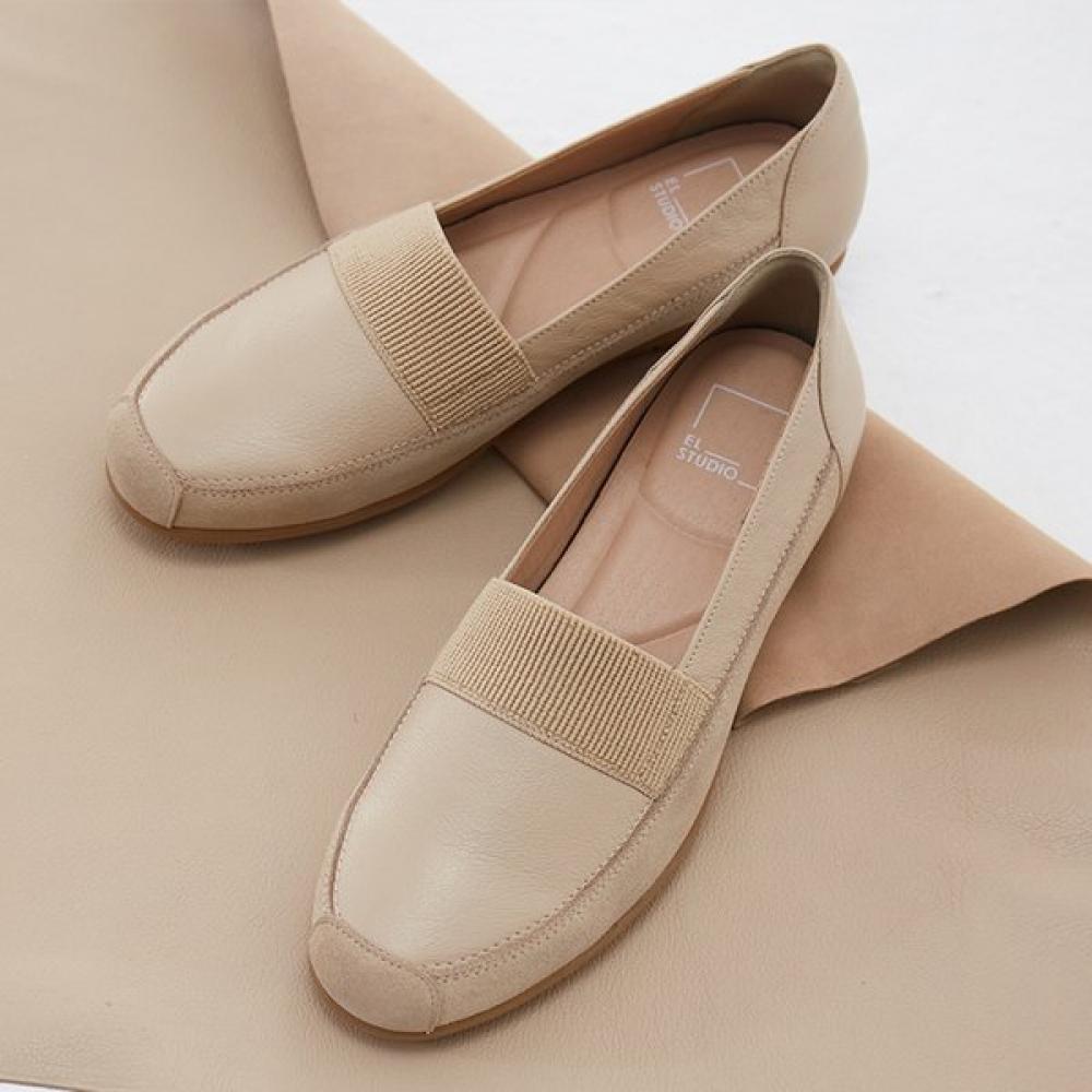 

Elizabeth Stewart Unisex Natural Leather Comfy Banding Slip On Loafer Ebal110101 blacks/225