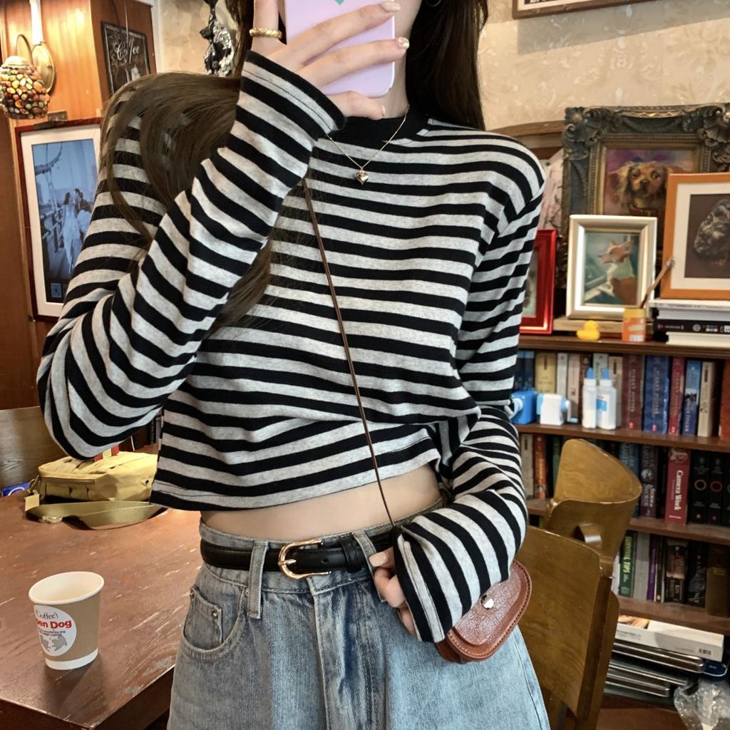 Contrasting Color Striped Long-sleeved T-shirt Women's Autumn New Casual and Thin Inner Bottoming Shirt Short Student Top