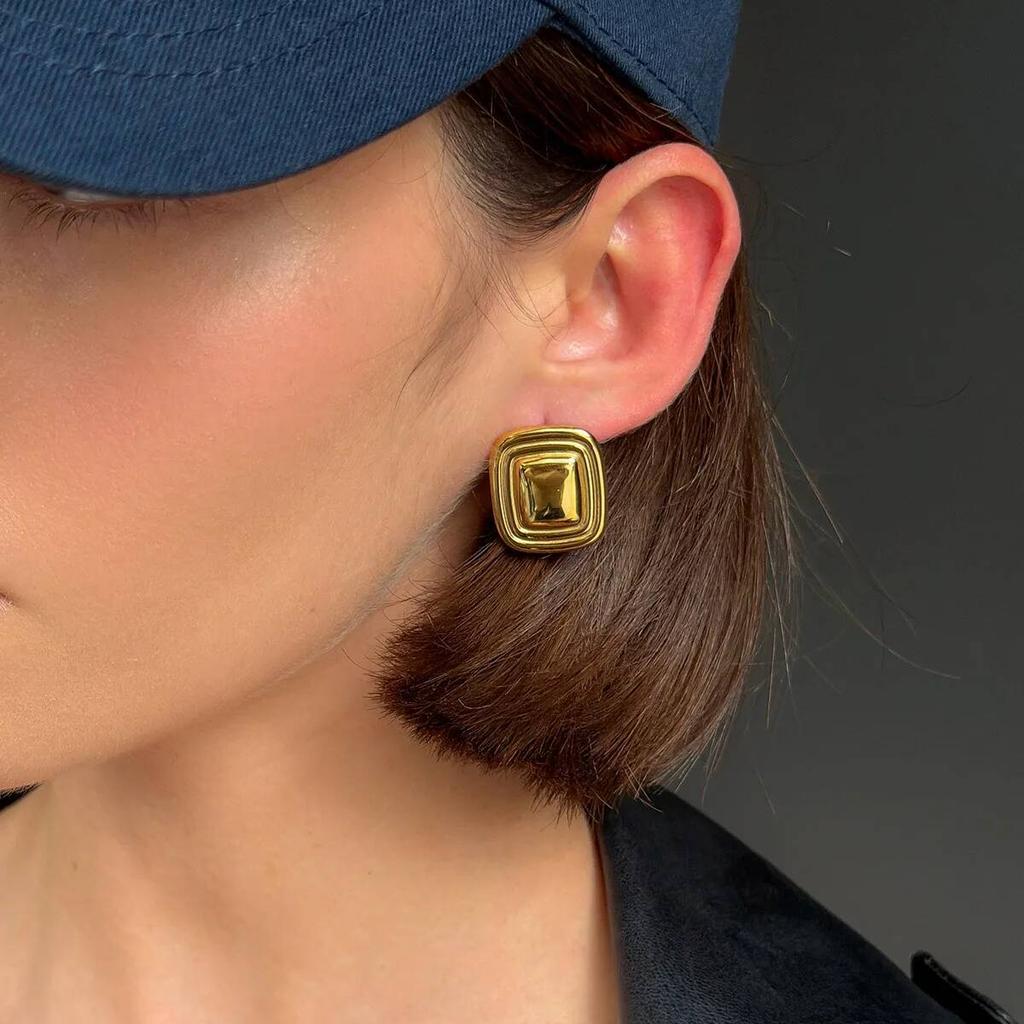 Salircon Vintage Luxury Stainless Steel Square Stud Earrings Women Temperament Elegant 18K Gold Plated Geometric Earring Jewelry