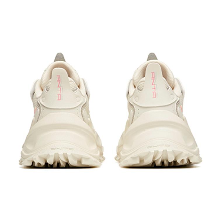 New ANTA Hot Chunky Sneakers Women's Low top Light Beige White 922028881-1