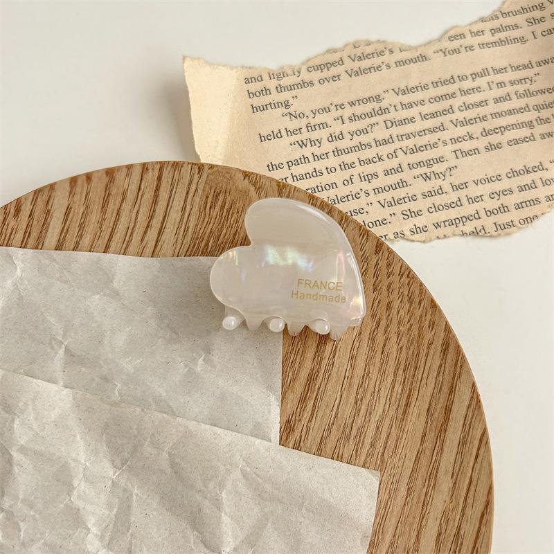 3.5cm Cute Heart Shaped Hair Claw French Retro Acetate Crab Hair Clip Children Women Fashon Colorful Hairpin Hair Accessories