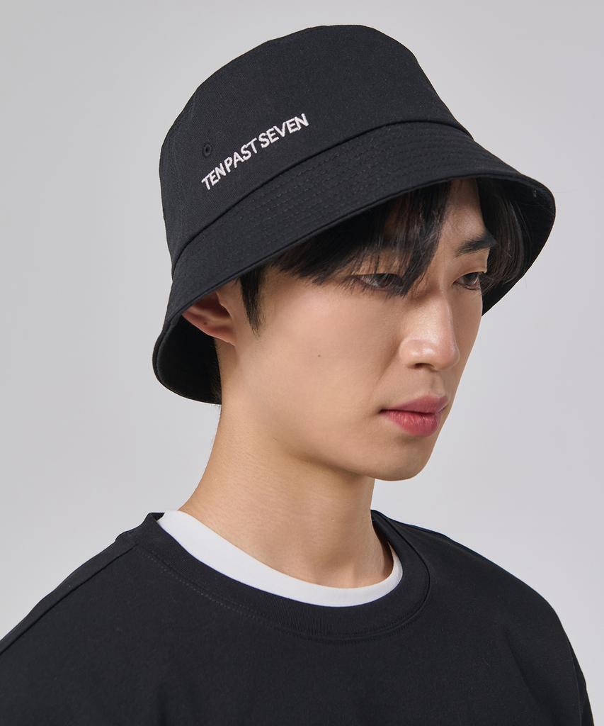 TEN PAST SEVEN Logo Bucket Hat - Black