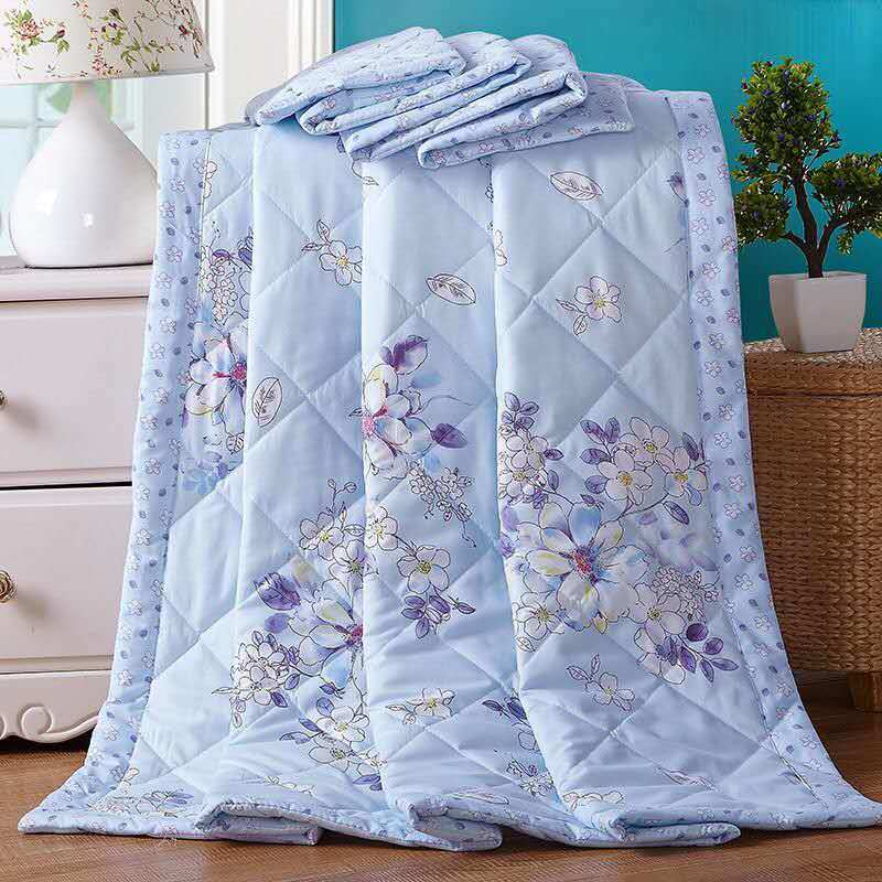 Summer Cotton Quilts Thin Air-conditioning Comforter Soft Breathable Office Nap Blanket Quilted Bed Covers and Bedspreads