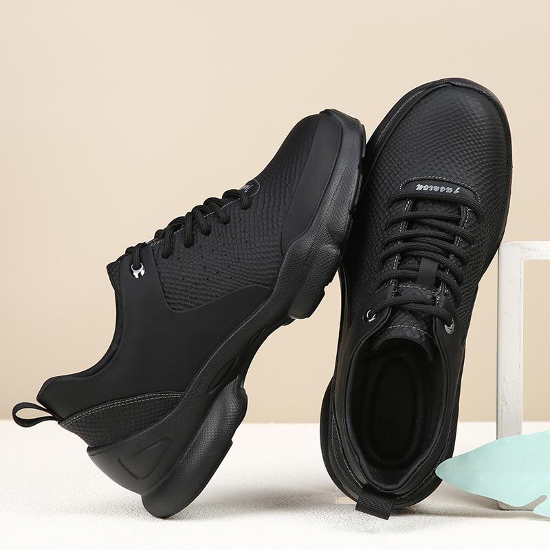 Love a Certain Step with the Same Leather Walking Shoes, Men's Hollowed-out Breathable Sports and Leisure Shoes, Light, Wear-resistant and Non-slip