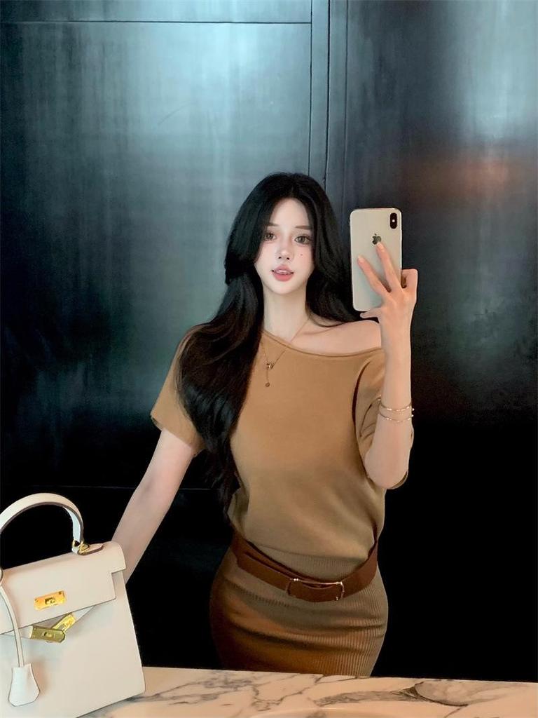 Women's French Retro Off-Shoulder Dress - Early Spring Slimming Petite Hip Wrap