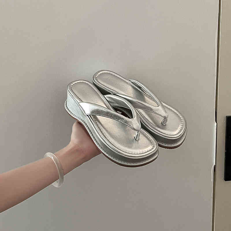 

2025 Summer Women Platform Clip Toe Slippers Fashion Wedges Heel Dress Shoes Ladies Outdoor Dancing Party Prom Shoes 39 срібний