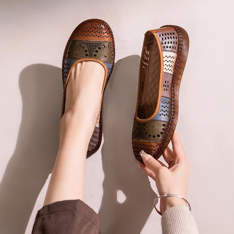 Retro soft leather soft sole fashion casual mother medium grandmother sandals handmade spring and summer women's dancing flat shoes