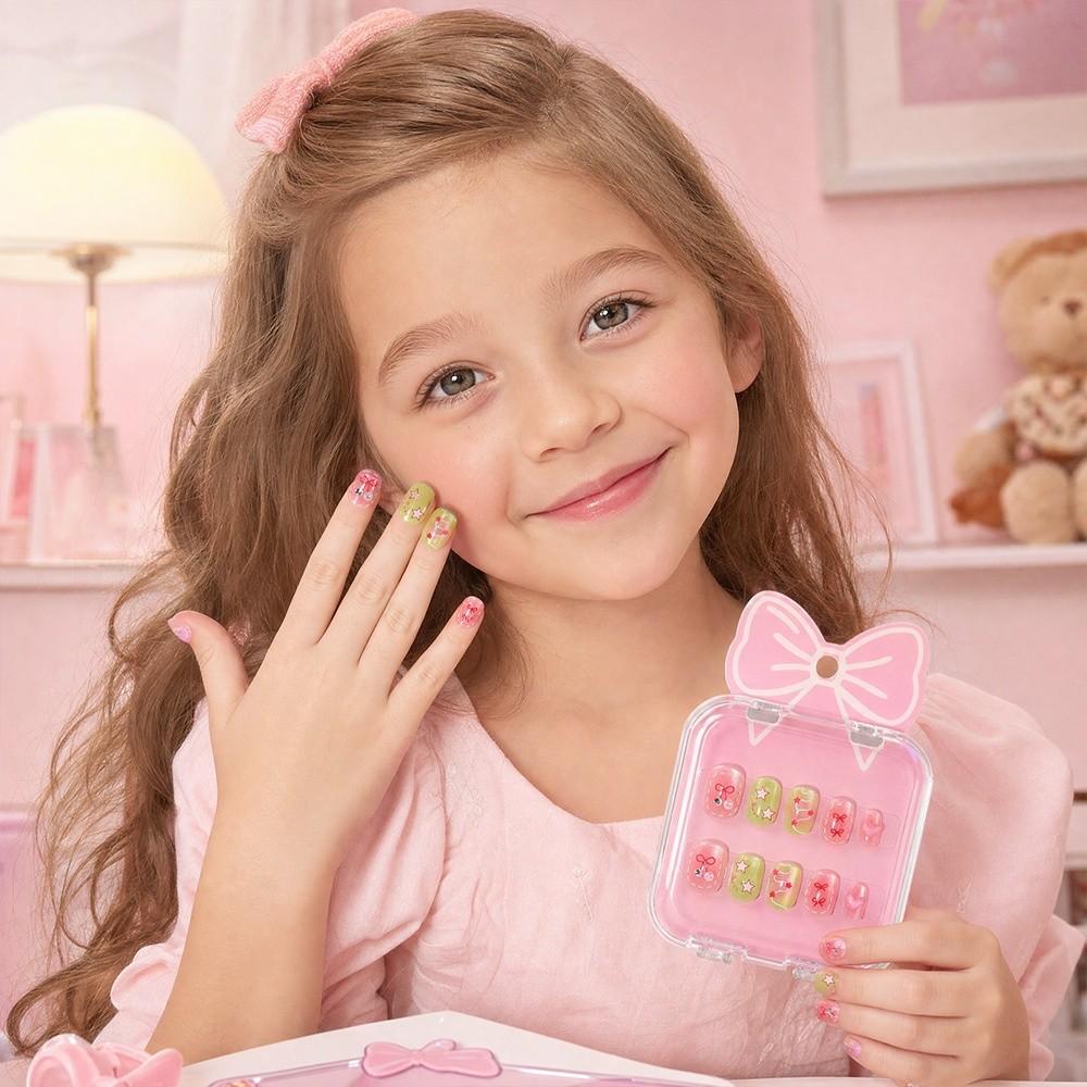 Cat's Eye Press On Nails Short Nail Tips New Nail Stickers Children Wearing
