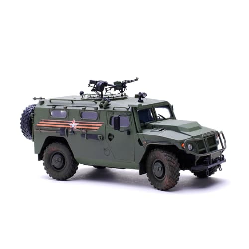 Meng Model 1/35 Russian Army GAZ-233115 Tiger M High Mobility Armored Vehicle Plastic Model MVS008