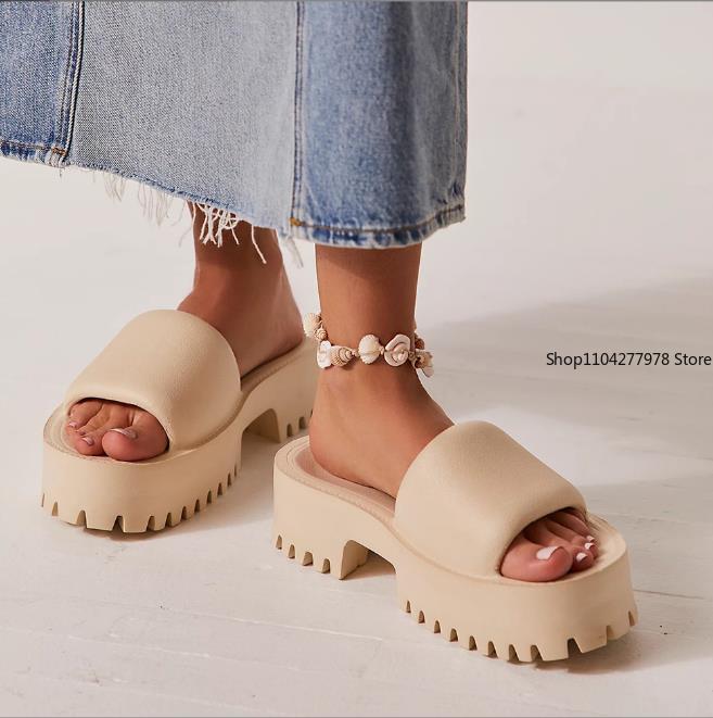 Fashion Punk Chunky Heels Mules Shoes Sandals For Women Rivet Platform Slide Sandals Open Toe Summer Street Goth Shoes Beach Shoes