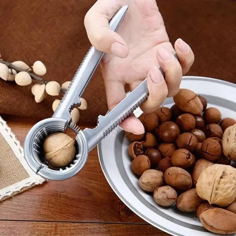New Silvery Metal Multi Functional Walnut Clip Household Nut Shelling Tools Suitable for Walnuts Chestnuts and Hazelnut Tools