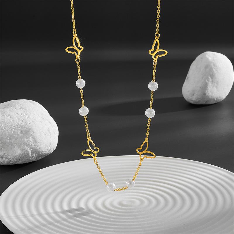 

Country-Style Large & Small Openwork Butterfly Pearl Pendant Necklace, Stainless Steel Clavicle Chain Jewelry