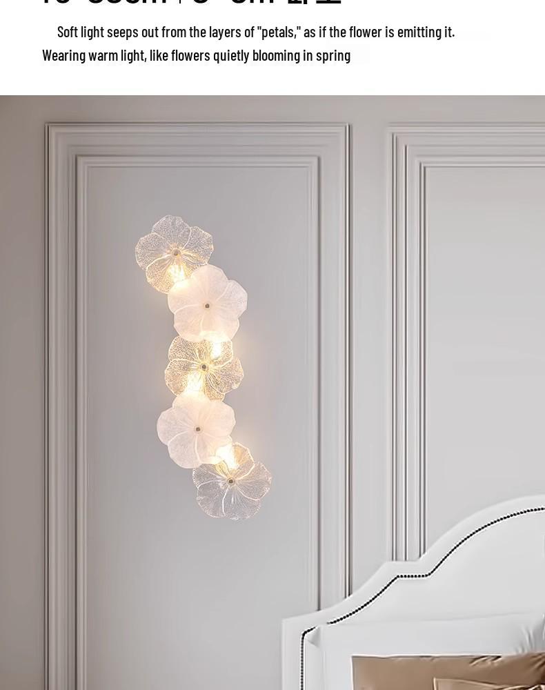 Elegante Fünfblättrige Kristallblumen-Wandleuchte für Schlafzimmer und Wohnzimmer