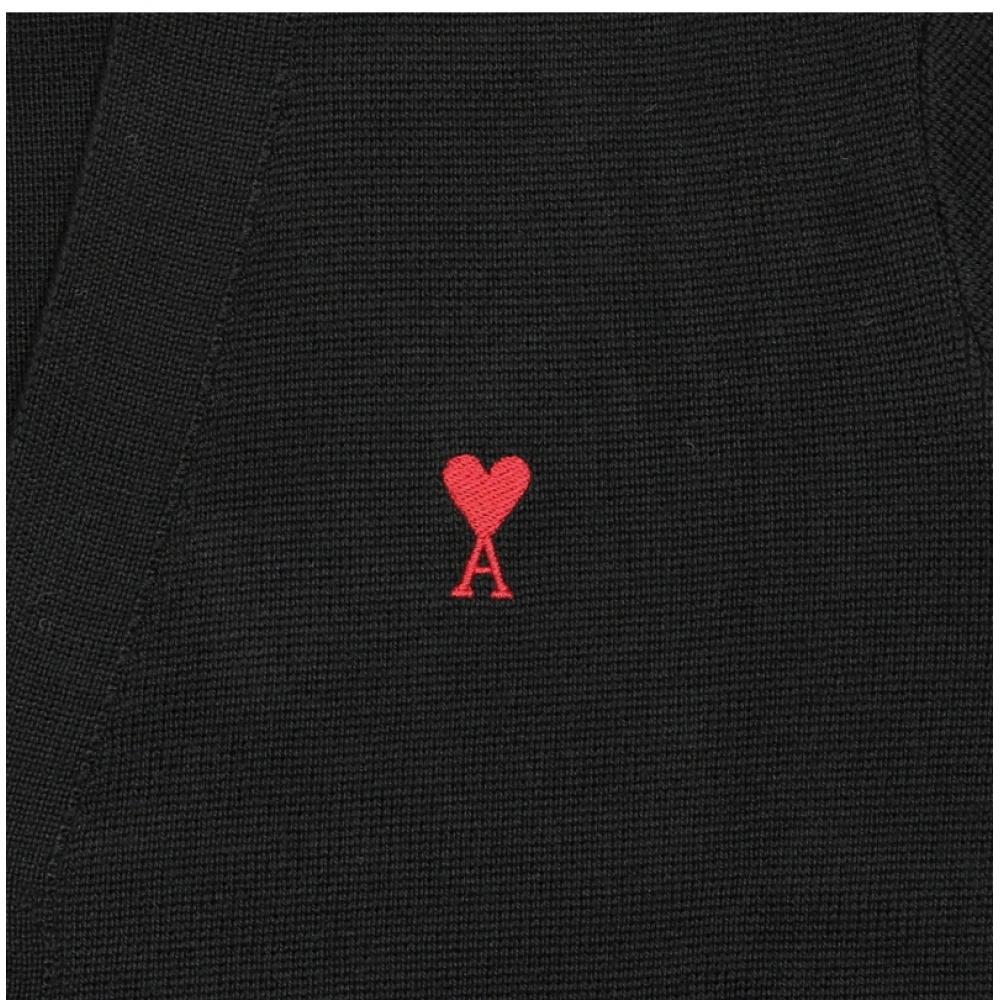 Ami Small Heart Logo V Neck Men S Cardigan Hkc361 001 009