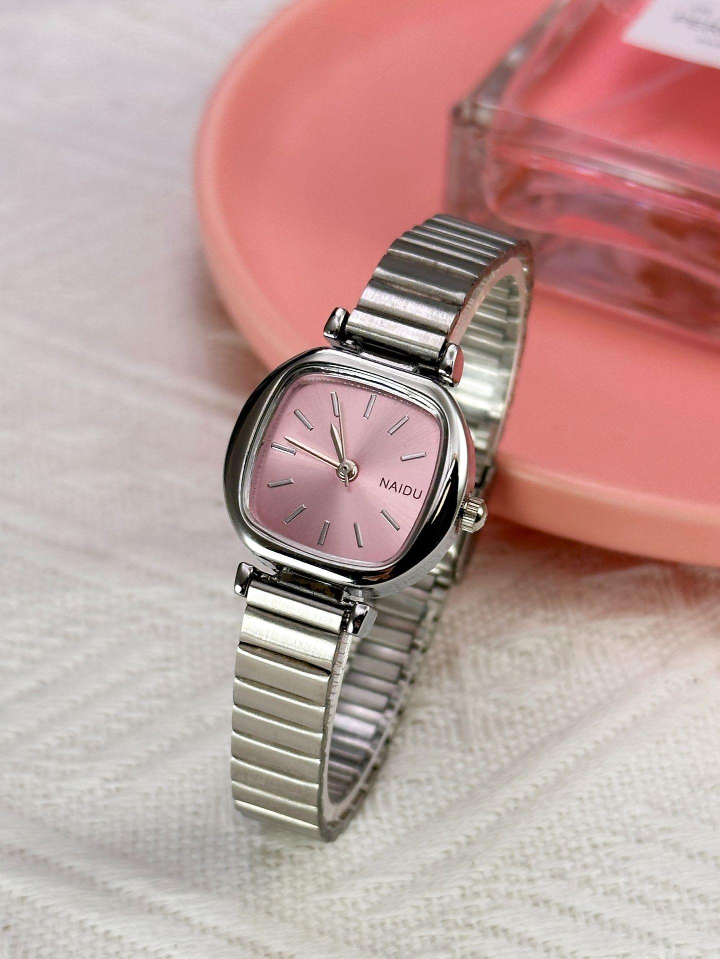 

Часы в студенческом стиле для женщин, корейская версия, простые, с темпераментом, маленький циферблат, квадратные, женские, универсальные, модные, кварцевые часы