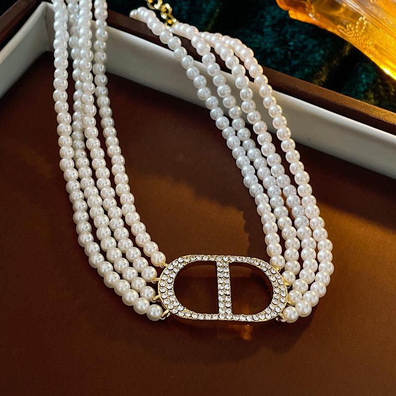 Vintage Retro Court-Style Clavicle Necklace for Women