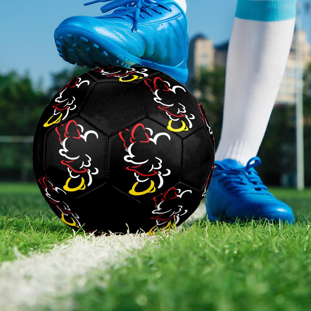 Minnie Theme Size 5 Soccer Ball, Suitable for Both Indoor and Outdoor Matches, a Gift Suitable for Everyone.