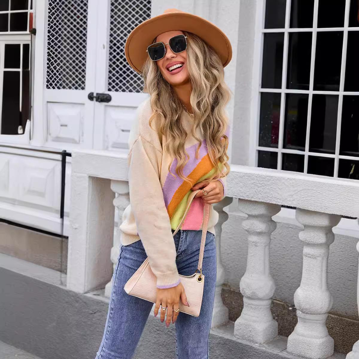 

Женский осенне-зимний вязаный свитер в стиле пэчворк в радужную полоску XL абрикосовый