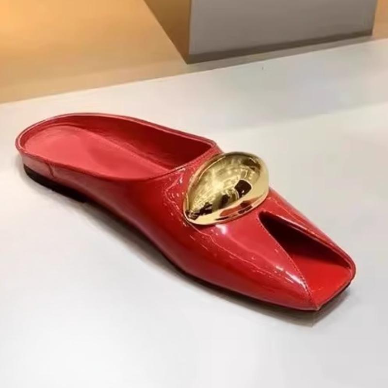 2025 New  Elegant Temperament Metal Buckle Fish Mouth Slippers Fashionable Flat Shoes Cool Slippers Summer Trend