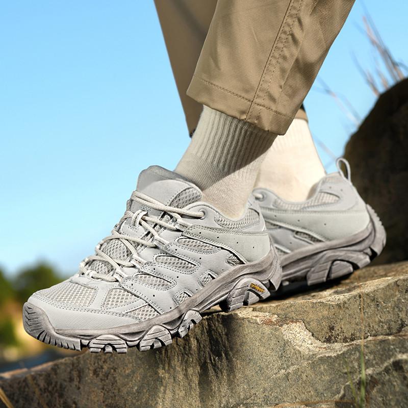Casual Sneakers Women Breathable Soft Flat Low-top Casual Outdoor Hiking Shoes Men Anti-slip Lace-up Durable Men Shoes Women