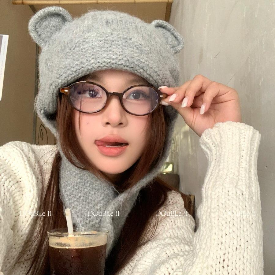 Double i i cute little ears knitted wool hat women's warm ear protection Lei Feng hat shows small face