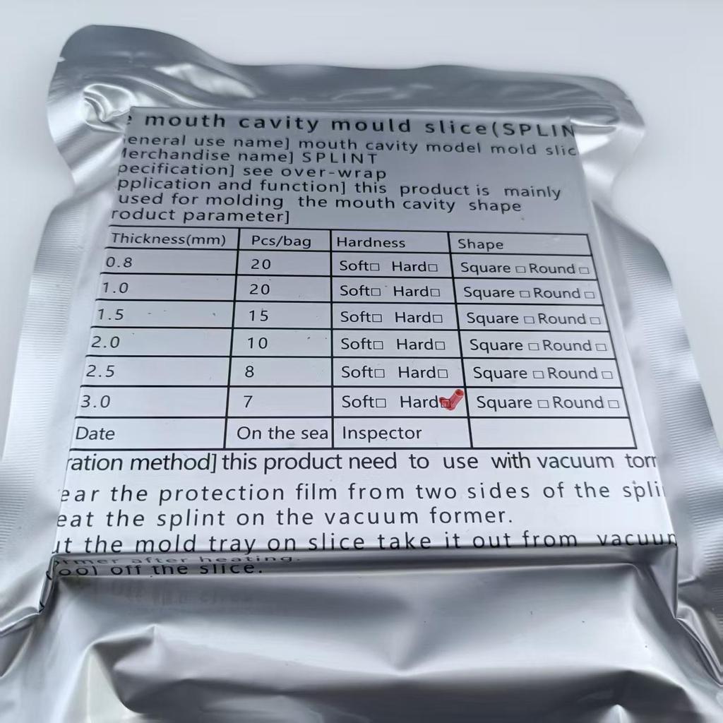 1 balení Zubní fólie Vakuově tvarovací list Čtvercový Ortodontická dlaha Retenční aparát Zubní laboratoř Termoformovací materiál