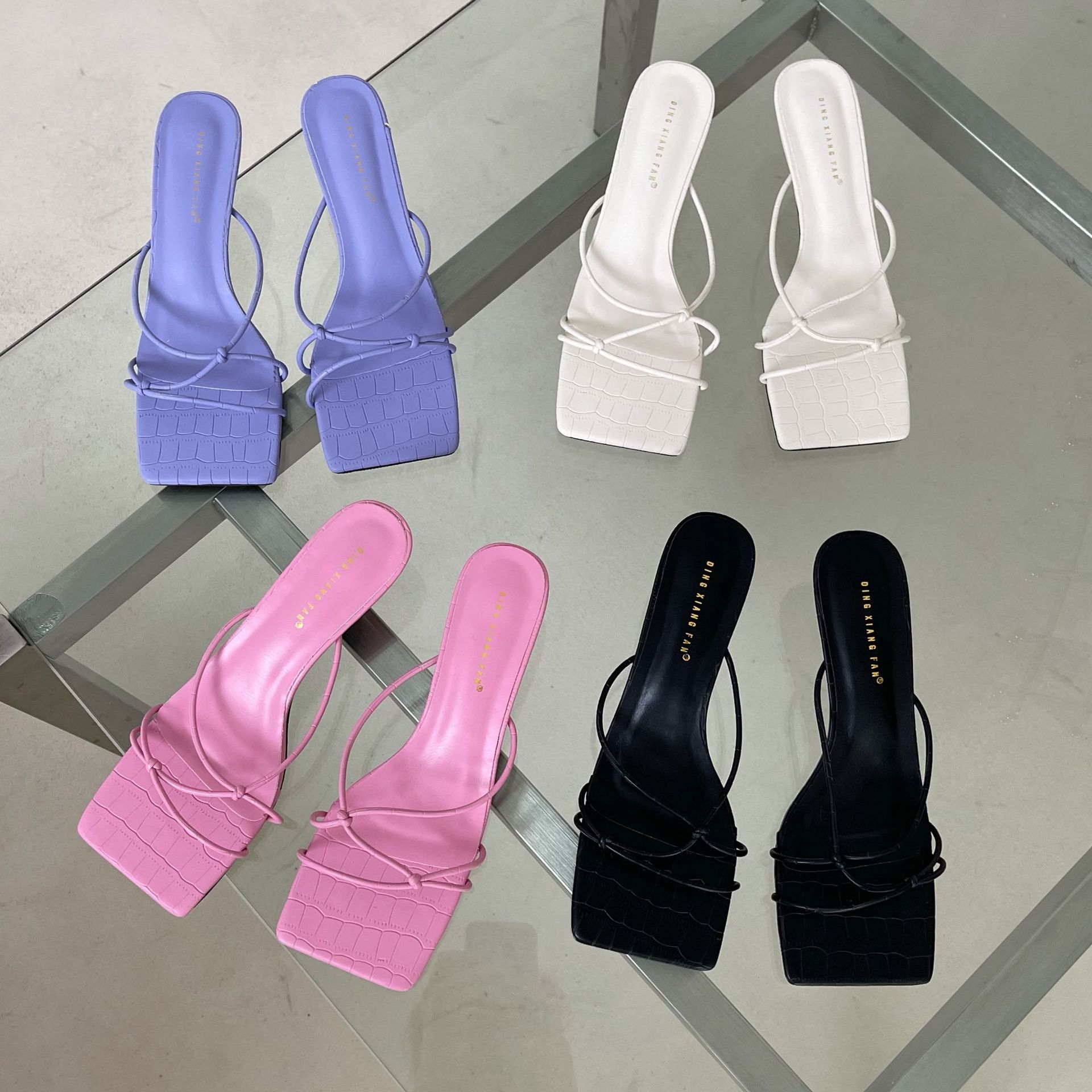 

New square-headed open-toed one-word high heels, cool slippers, women s shoes, thin heels, black sexy sandals. 40 лавандовый