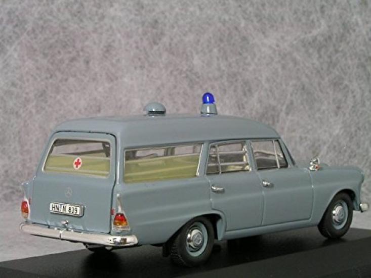 1/43 Mercedes-Benz 190 Ambulance (1961)