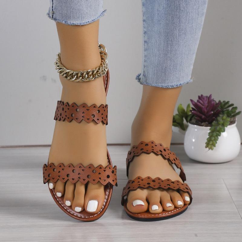 Cross-border foreign trade flat-bottomed slippers women's summer new hollowed-out one-character soft-soled casual large-size women's shoes
