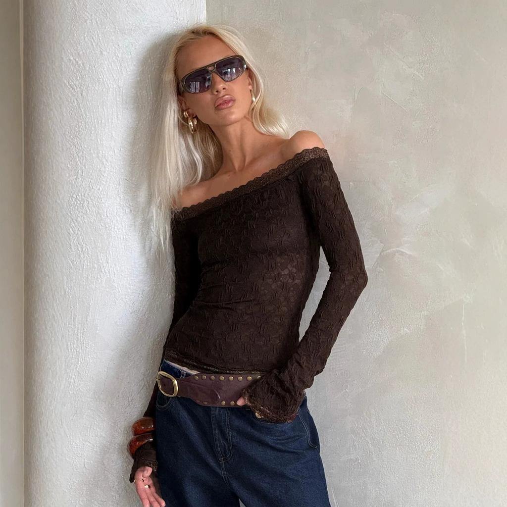 Top a maniche lunghe in pizzo popolare europeo e americano, aderente e leggermente trasparente, corto, sexy stile Spice Girl, monospalla, versatile, da indossare sotto