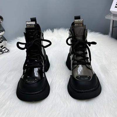 2025 Herbst und Winter neue Samt-Martin-Stiefel vielseitige runde Spitze Baumwolle warm weiche Sohle rutschfest Fried Street rutschfeste Stiefel Damen