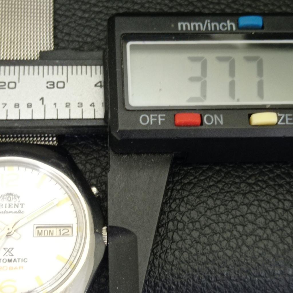 VINTAGE ORIENT AUTOMATIC 48741 JAPAN MENS WHITE COLOR DIAL WATCH a500732-5 R154-a500732