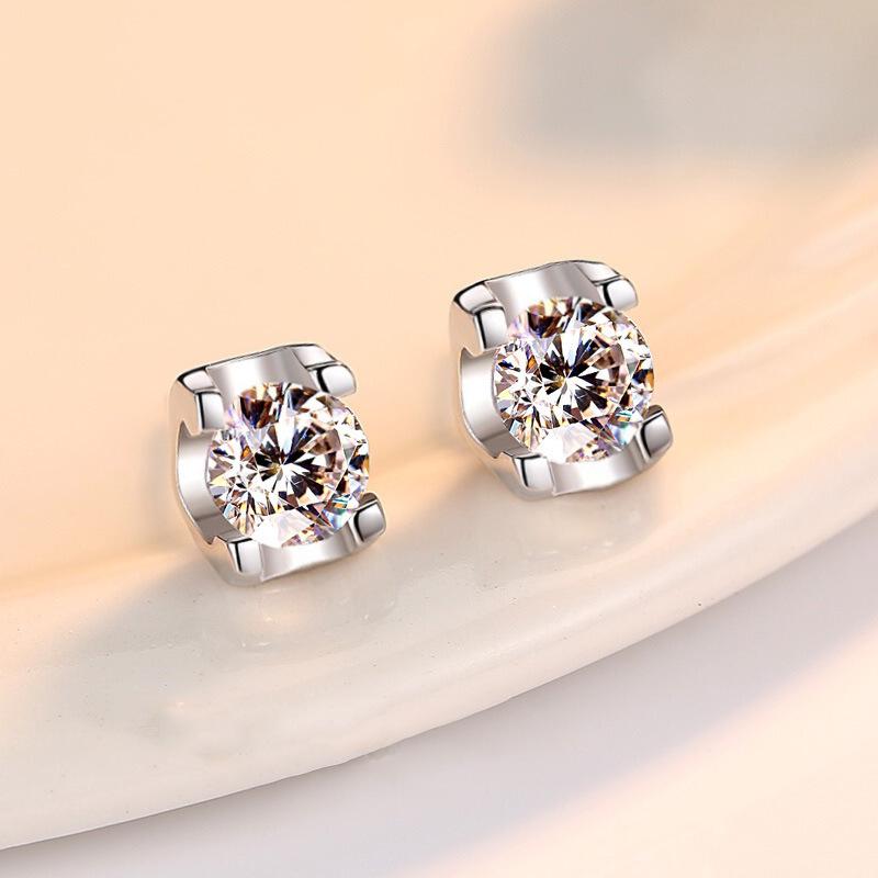 Square Four-Prong Zirconia Crystal Stud Earrings - Fashionable Jewelry for Women