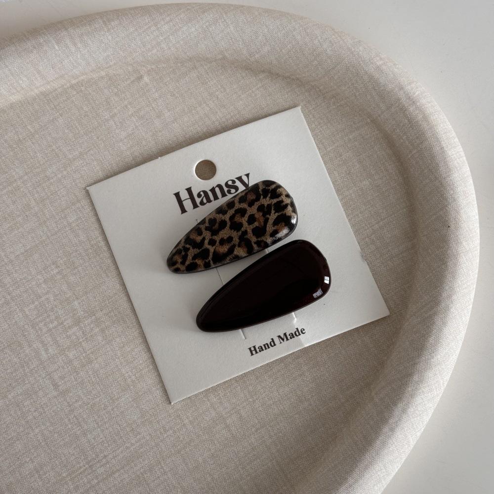 

Leopard Print Coffee Color Block Double Clip Duckbill Hair Clip - Mature, Sweet & Spicy Style for Side Bangs