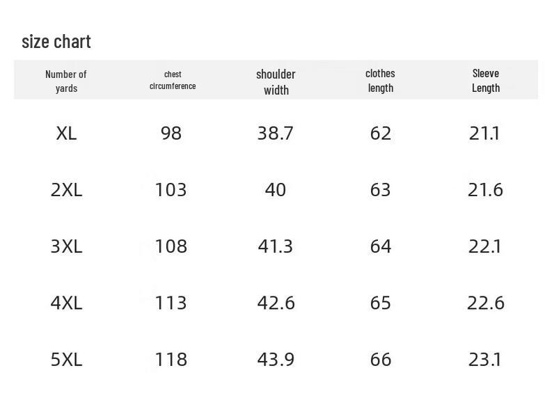 Elegante chinesische Kurzarmbluse für Frauen mittleren Alters