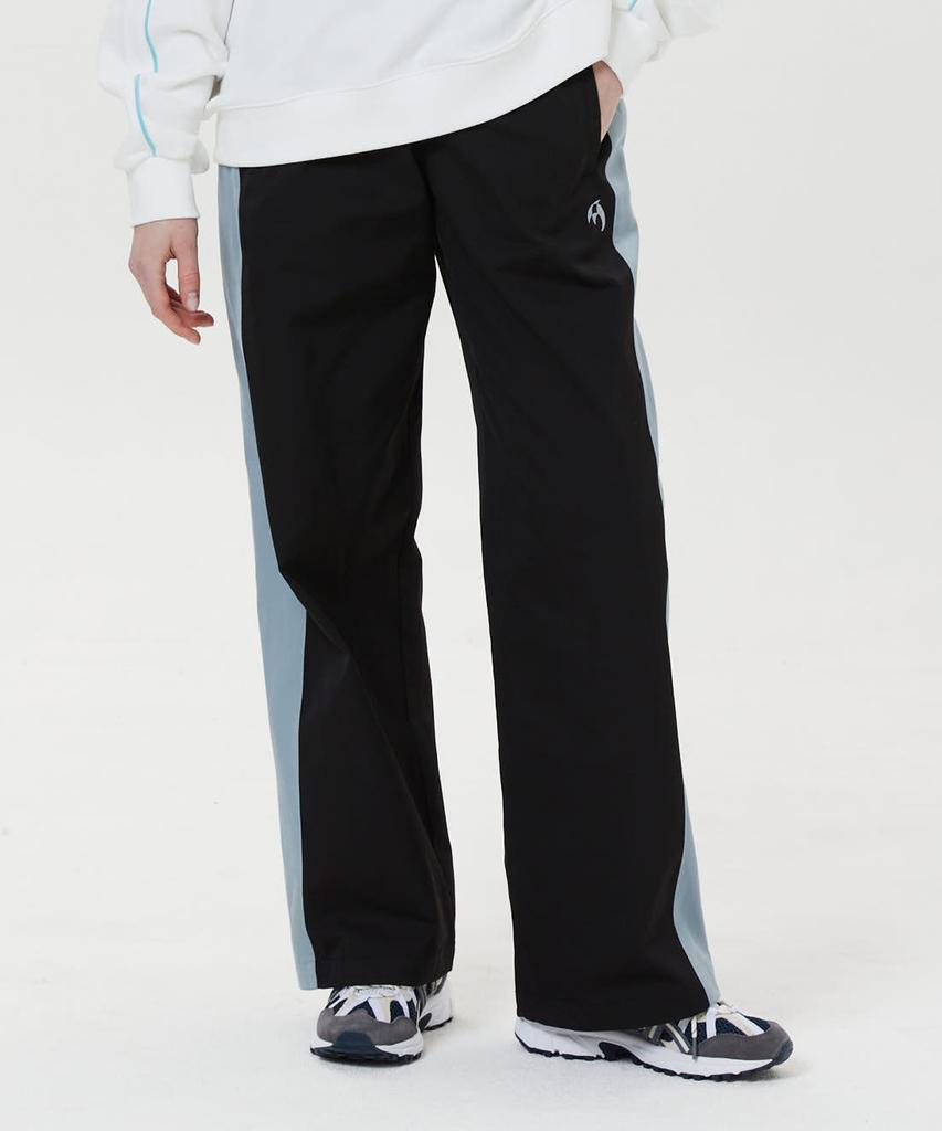 WAIKEI Line Colorblock Wide Track Pants Black