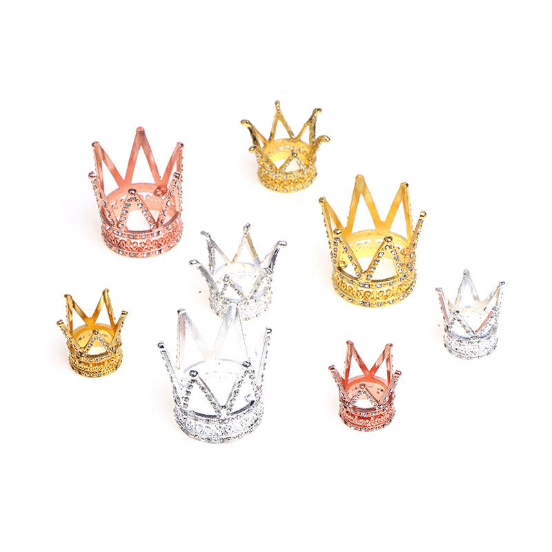 Akcesoria dla lalek Metalowa korona Nakrycie głowy Ozdoba do włosów Akcesoria do włosów Dla domku dla lalek Zabawka