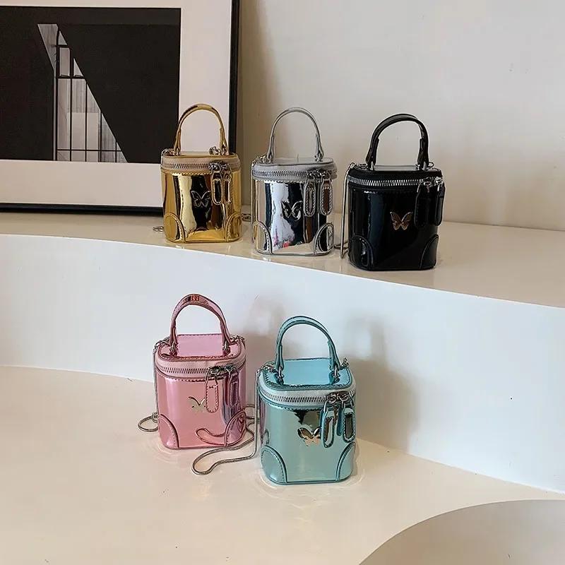 Monochromatic shiny PU shoulder bag for women solid color stitching chain mini bucket with zipper crossbody bags fashion