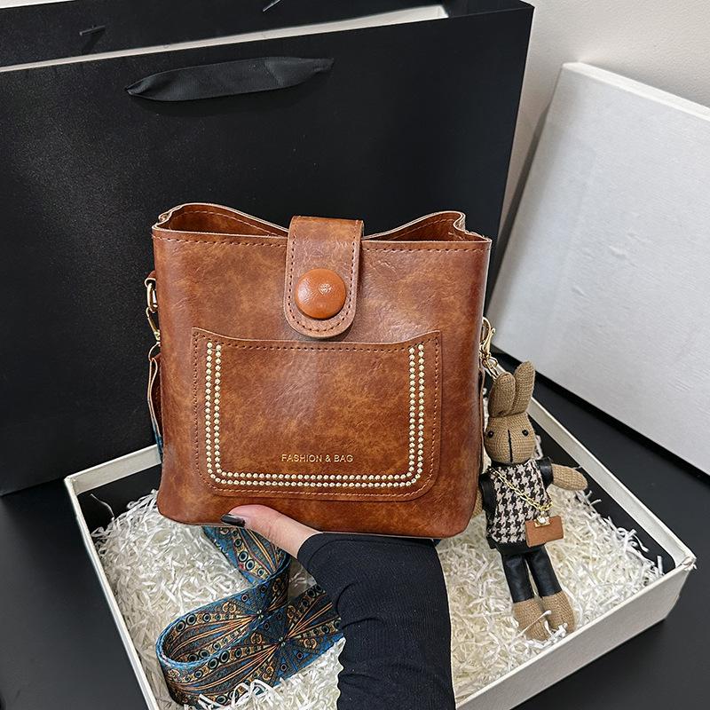 Women's Vintage Korean Wide Strap Bucket Messenger Bag CLE