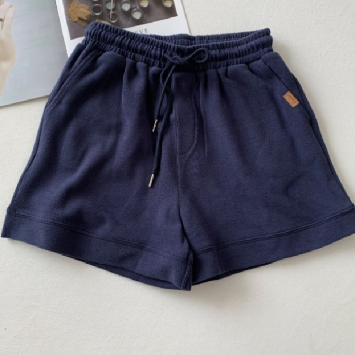 Leisure Athletic Short Pants for Women In Summer Updated Style for Students To Look Slim and Relaxed Fit Five-point A-line Wide-leg Pants